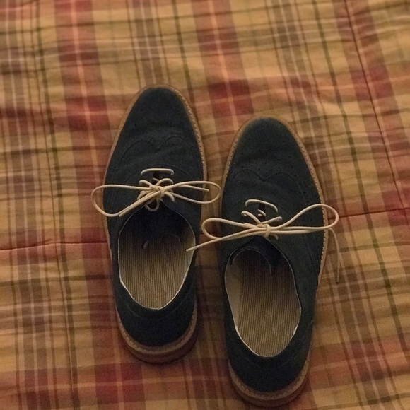 Suede Men’s Wingtips - Picture 4 of 5